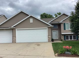 6172 Shetland Dr NW, Rochester, MN 55901