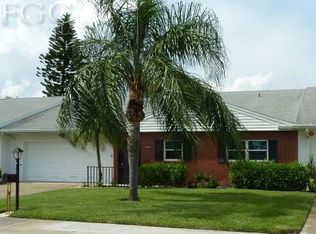 1477 Edgewater Cir, Fort Myers, FL 33919
