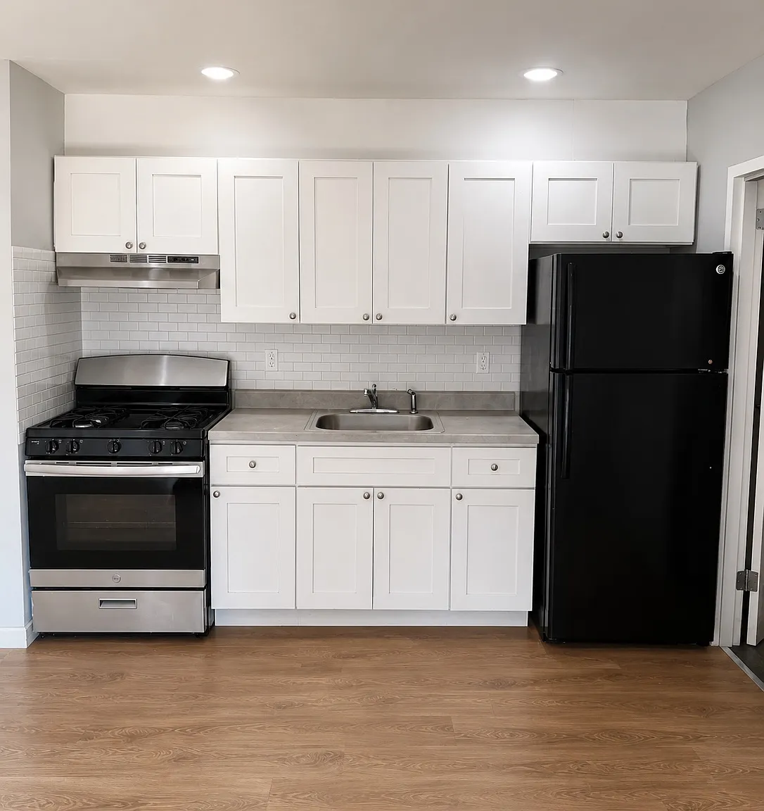 2 bed, $1,964 — Photo 2