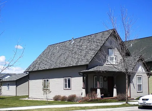 4701 Canyon Creek Blvd — Photo 2