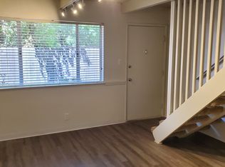 2418 T St #11434605, Sacramento, CA 95816