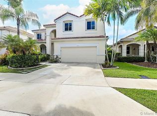 4274 Fox Ridge Dr, Weston, FL 33331