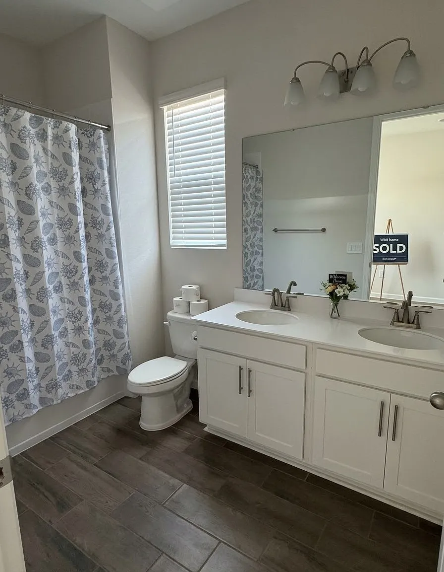 3 bed, 1700 sqft, $2,500 — Photo 4