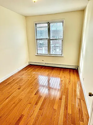 Rented by Amorelli Realty | media 28