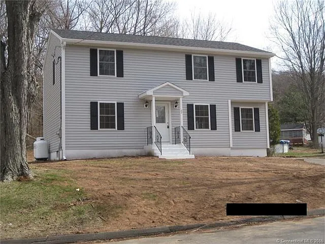 3 bed, 2.5 bath, 2000 sqft, $3,600 — Photo 4