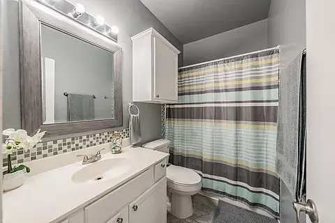 5119 Draper St — Photo 18