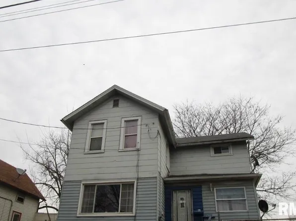 1205 N Gaines St, Davenport, IA 52804