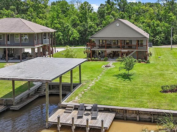 4th image of 17713 Cove Ln