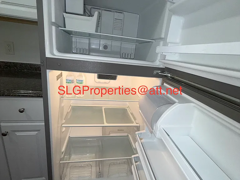 271 State St — Photo 13