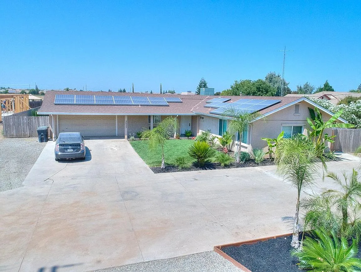 3233 Esta Ave photo 1