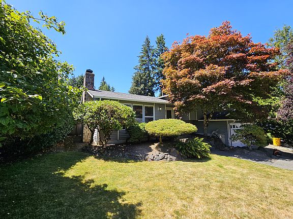2nd image of 3217 171st Ave NE