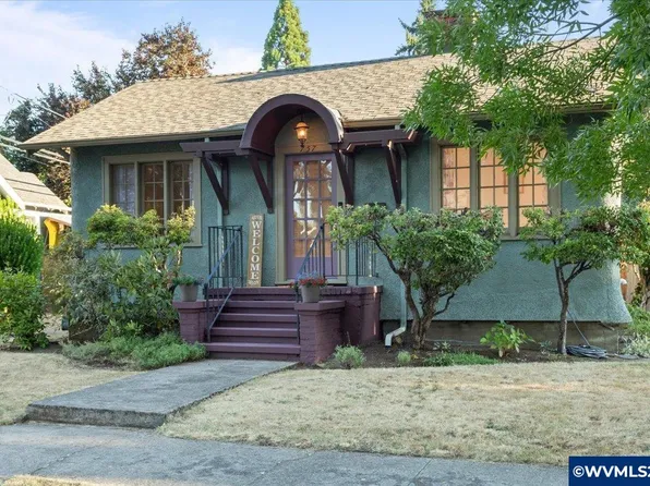 757 South St NE, Salem, OR 97301