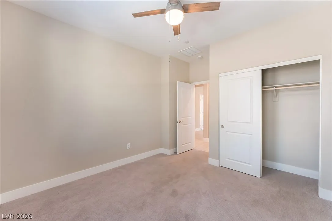 2 bed, 2.0 bath, 1377 sqft, $2,400 — Photo 3