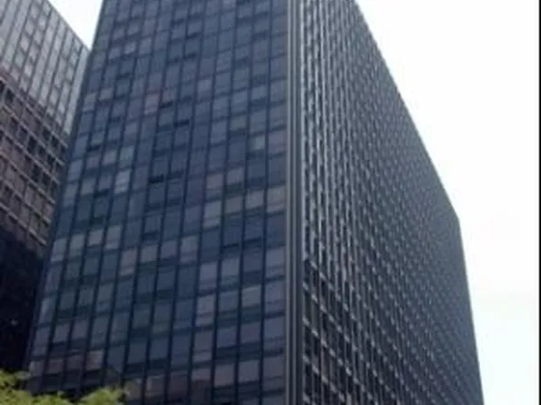 900 N Lake Shore Dr, Chicago, IL