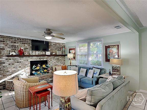 4th image of 705 2nd Avenue