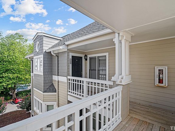 3rd image of 1021 Brighthurst Dr Unit 308