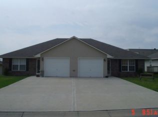 1138 SW Ephraim Dr, Grain Valley, MO 64029