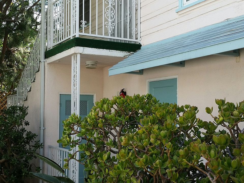 1st image of 233 N Cordova St #B