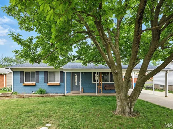 7317 Elm Grove Ct, Hazelwood, MO 63042