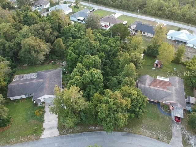 1st image of 2092 Apricot Dr