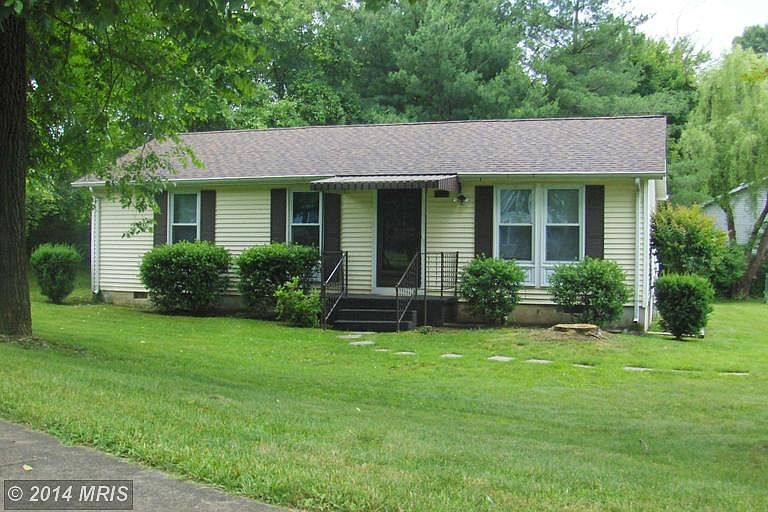 1st image of 4129 Melody Ln