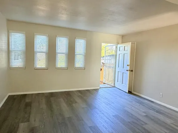 6534 Kelly St, San Diego, CA 92111
