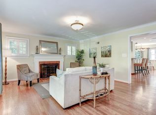 8807 Walnut Hill Rd, Chevy Chase, MD 20815