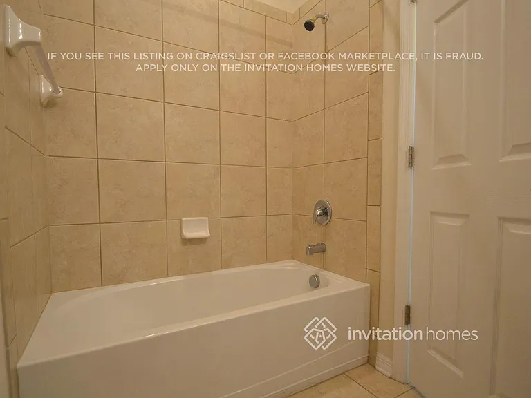 11301 Coventry Grove Cir — Photo 7