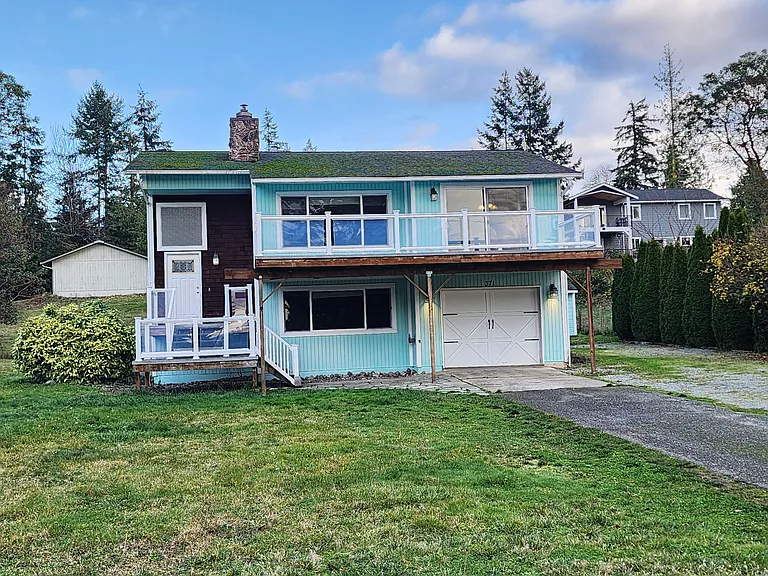 371 Melissa St — Photo 2