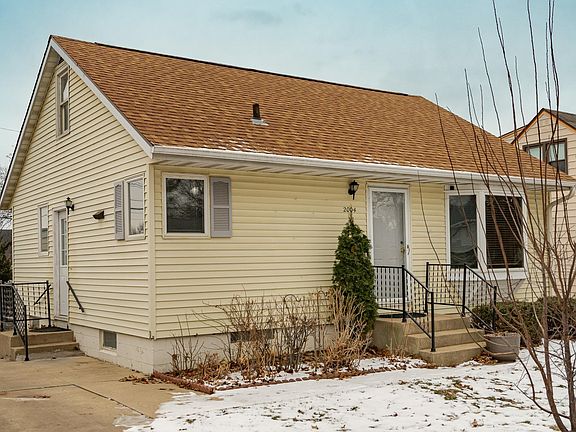 2nd image of 2004 18th St NW