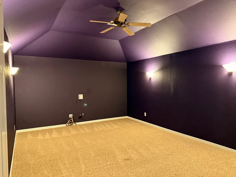 2489 Yuma Dr — Photo 20