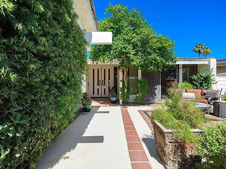 44825 Guadalupe Dr — Photo 4
