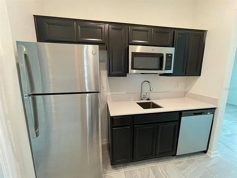 835 Ofanto Way — Photo 40