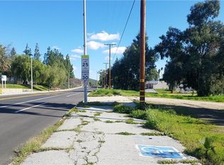 1112 W Graham Ave, Lake Elsinore, CA 92530