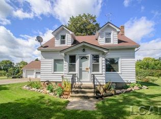 12650 N Ridge Rd, Milan, MI 48160