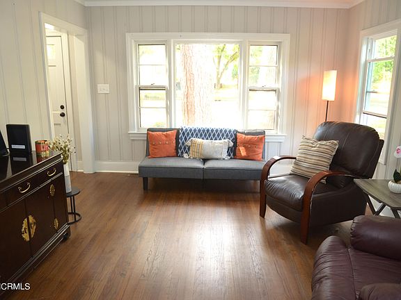 3rd image of 1345 Huffines Avenue