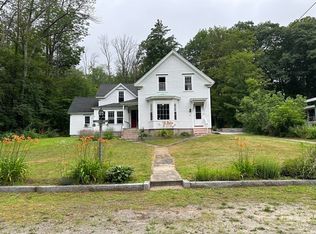 132 Center St, Ashburnham, MA 01430