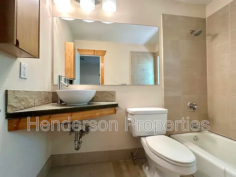 634 Chipley Ave #1 — Photo 9