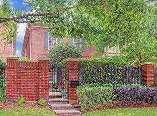 3228 Maroneal St, Houston, TX 77025