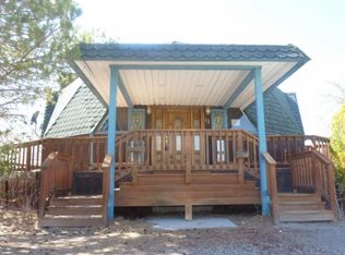 61 Locust Dr, Yerington, NV 89447