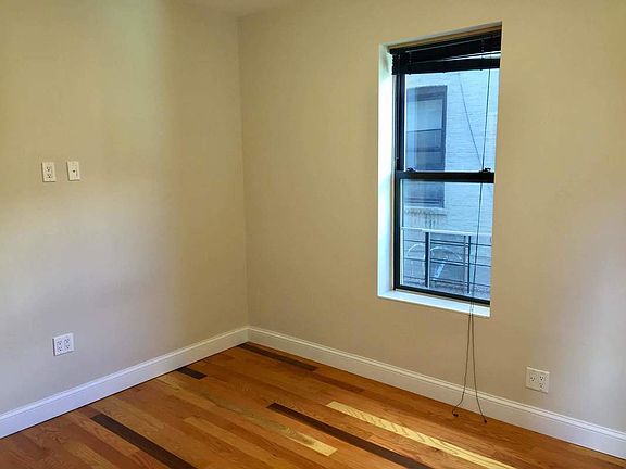 5th image of 3071 34th St APT 3A
