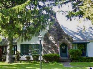 535 E Wallings Rd, Broadview Heights, OH 44147