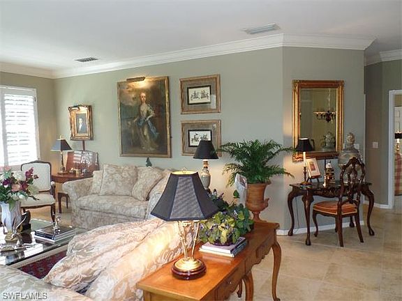 4th image of 1540 Clermont Dr Unit 105