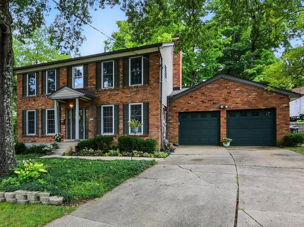 3743 Centurion Dr, Cincinnati, OH 45211