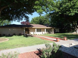 3103 Diamond A Dr, Roswell, NM 88201