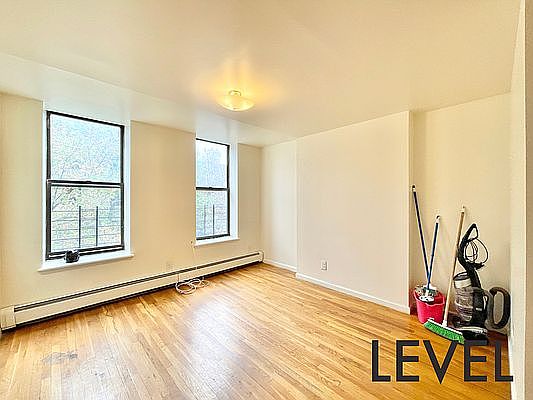 1st image of 396 Tompkins Ave #3A
