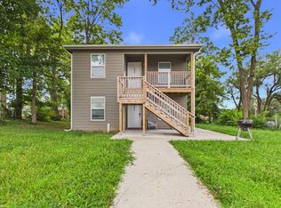 306 W Market St #B, Warrensburg, MO 64093