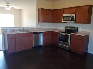 1345 S Scissortail Ln, Fayetteville, AR 72701