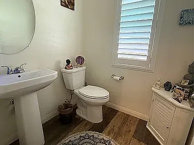 714 N Water St — Photo 15