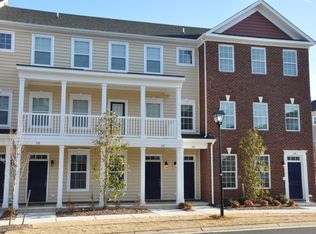 318 Fountain Way, Hampton, VA 23666